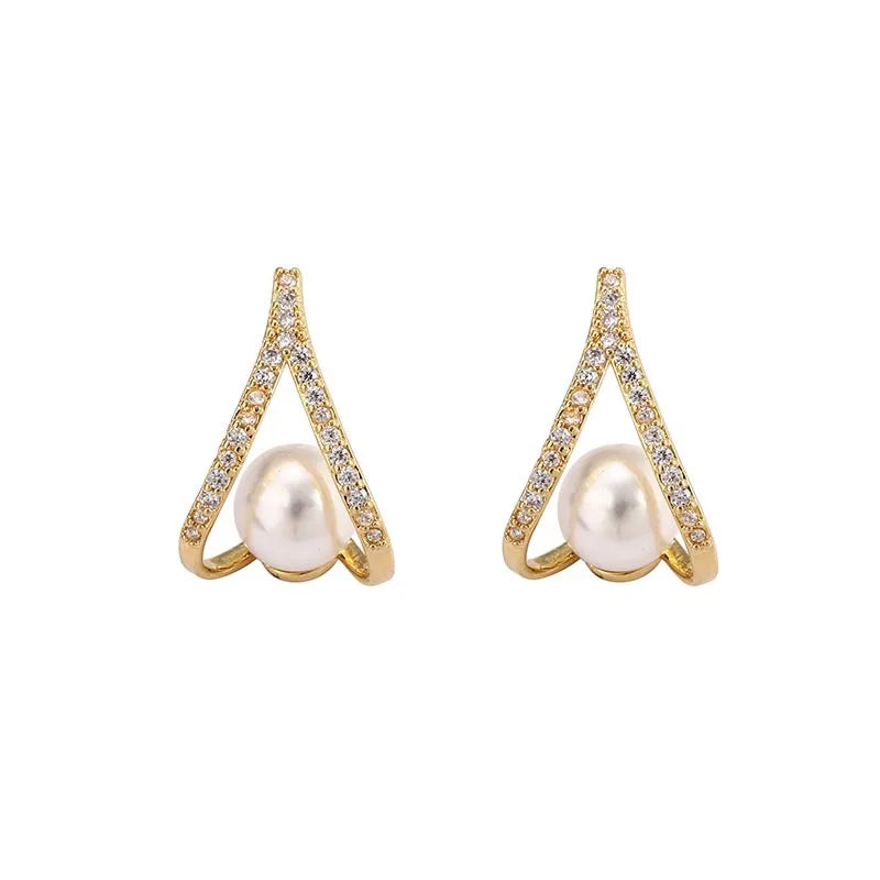Elegant V Shape Pearl Rhinestone Alloy Stud & Clip On No Piercing Spiral Disc Jewelry For Women Earrings