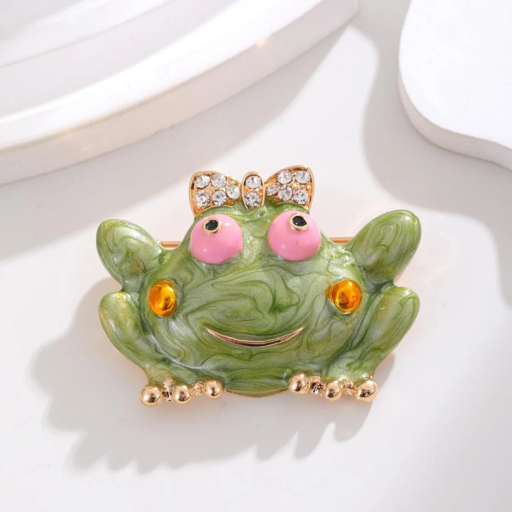 Cute Green Frog Brooch With Rhinestone Bow Enamel Alloy Lapel Pin For Suit Accessory Gift