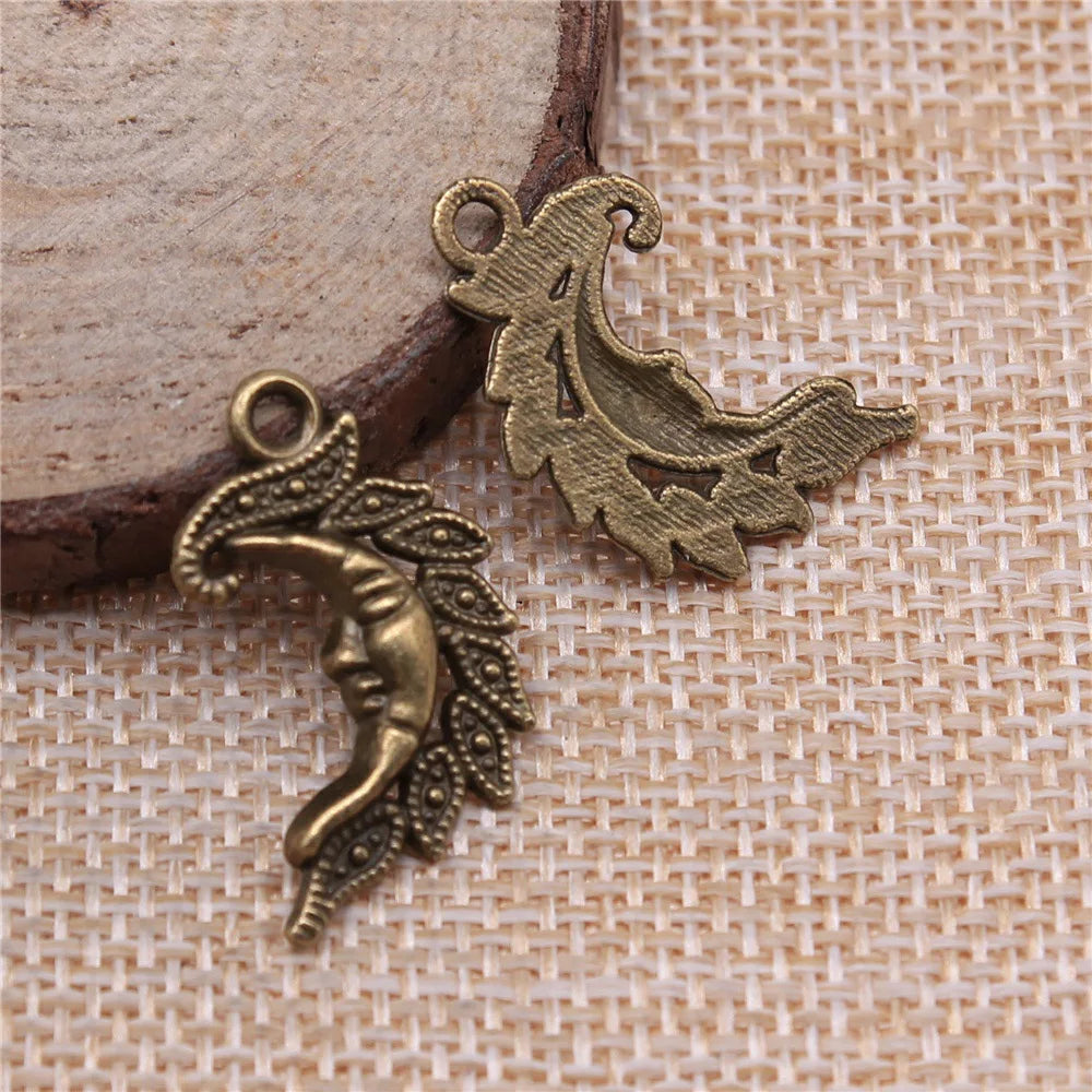 27x17mm 1.5g Multicolor Zinc Alloy Man in the Moon Charm Pendant for DIY Necklace Bracelet Making