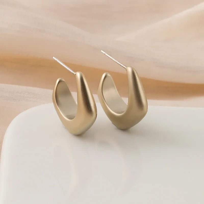 Vintage Chunky U Shape Alloy Hoop Stud & Clip On No Piercing Elegant Geometric Metal Earrings