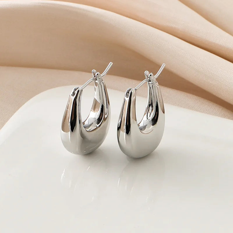 Elegant Silver Alloy Geometric Teardrop Hoop Stud & Clip On No Piercing Commuter Ear Cuff Earrings