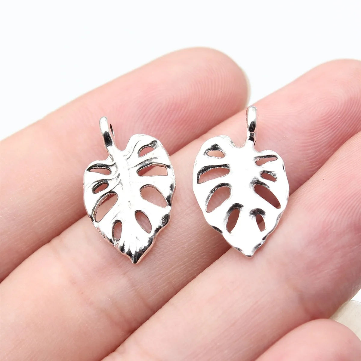 20x12mm 0.82g Multicolor Zinc Alloy Leaf Charm Pendant for Bracelet Necklace DIY Jewelry Making