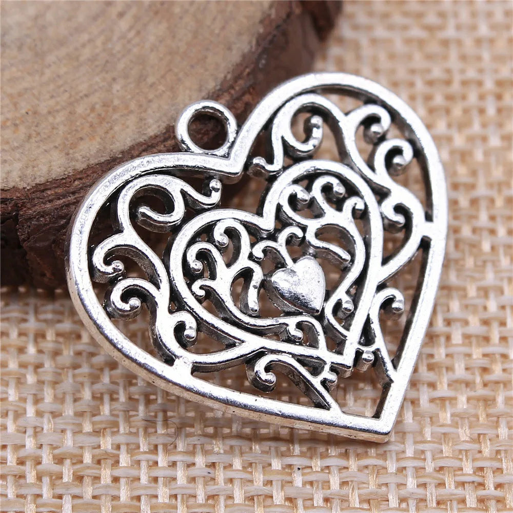 30x27mm 5.6g Zinc Alloy Filigree Hollow Heart Charm Pendant for DIY Necklace Bracelet Jewelry Making