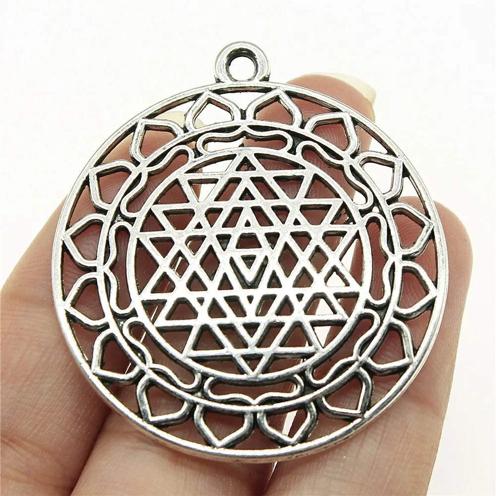 44x40mm 8g Multicolor Zinc Alloy Sri Yantra Charm Pendant for DIY Bracelet Necklace Making