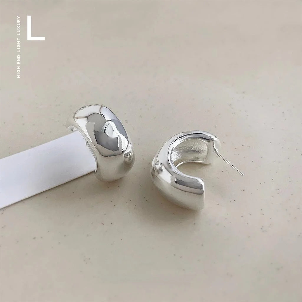European American Minimalist Smooth C Shape Hoop Earrings Copper Metal