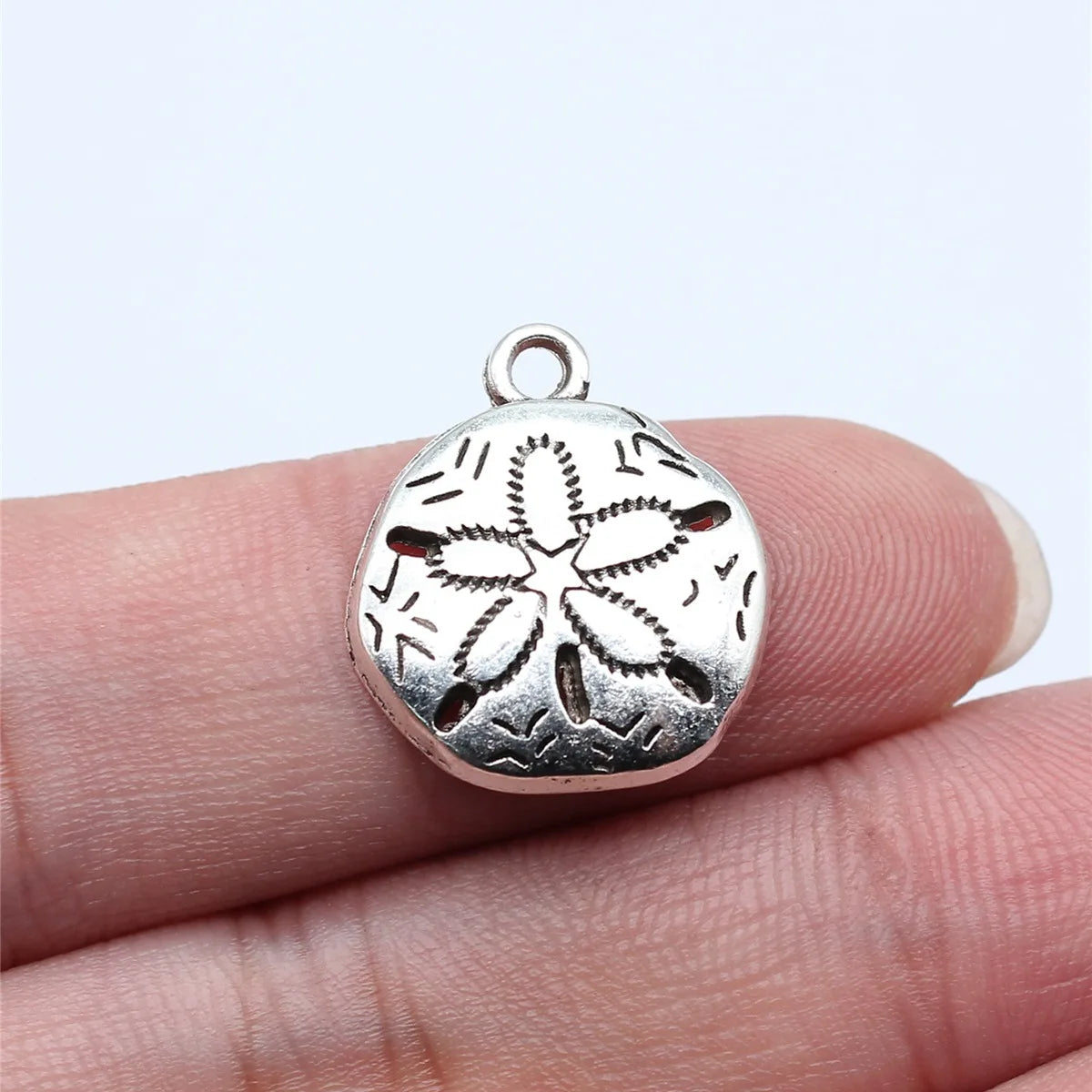 18x16mm 1.8g Antique Silver Zinc Alloy Sand Dollar Charm Pendant for Ocean Theme DIY Jewelry Making