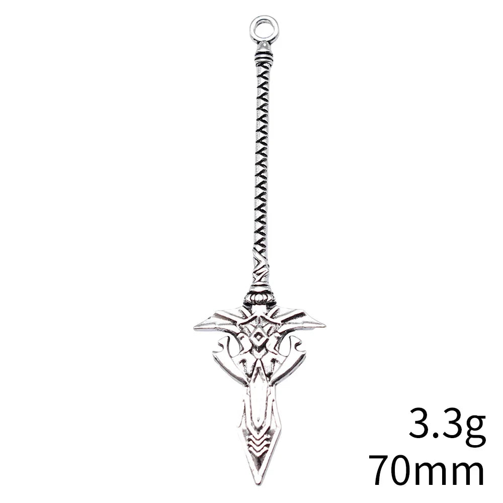 70mm 3.3g Antique Silver Zinc Alloy Cosplay Weapon Spear Charm Pendant for DIY Jewelry Making