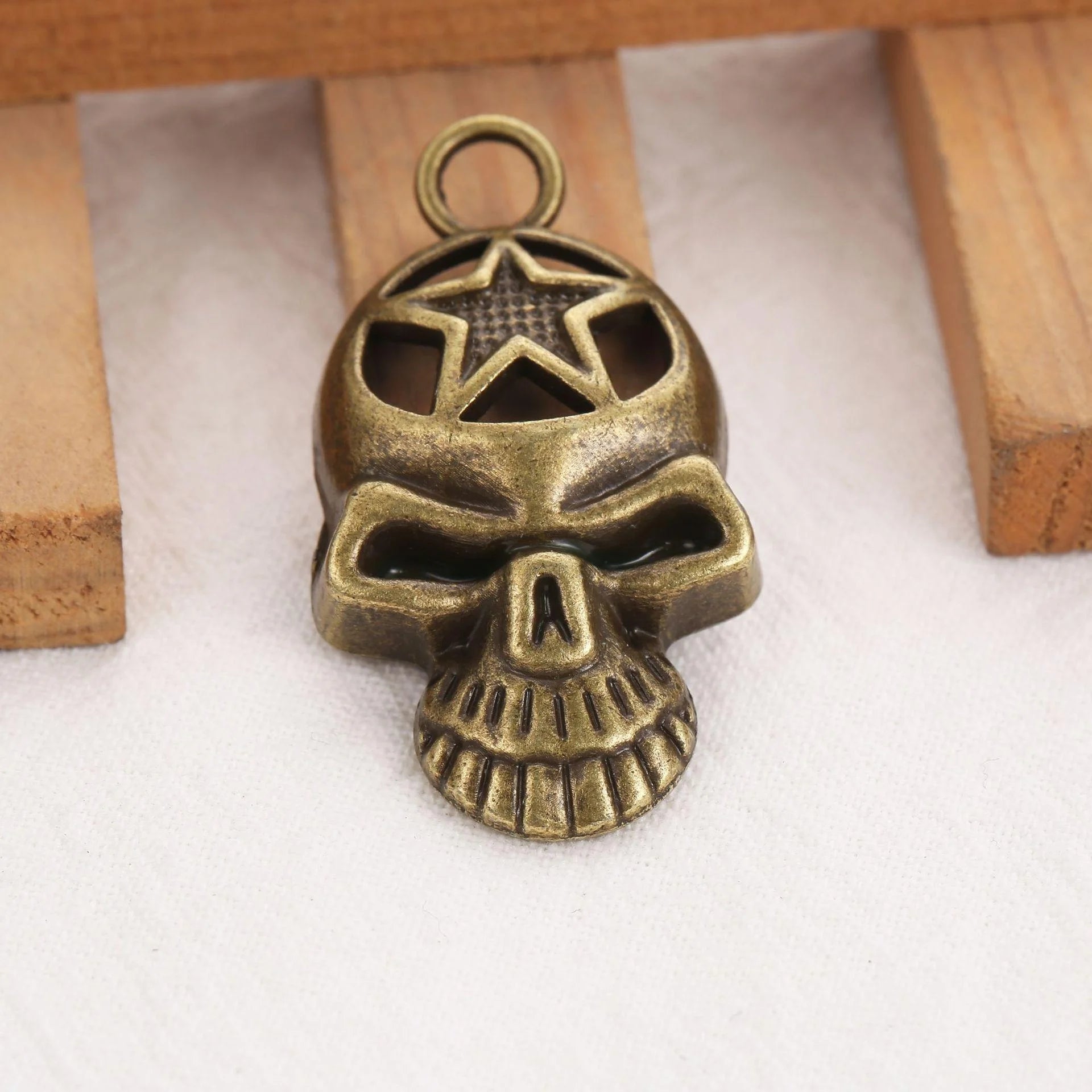 37x20MM Antique Silver Zinc Alloy Skull Charm Pendant for DIY Necklace Bracelet Jewelry Making