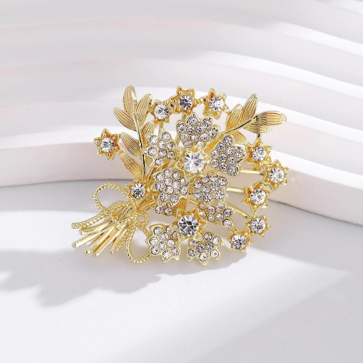 Elegant Rhinestone Floral Bouquet Brooch Gold Alloy Flower Branch Lapel Pin Corsage Suit Accessory Gift