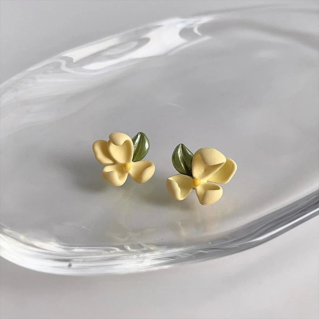 Forest Style Gardenia Flower Stud Earrings Silver Plated Enamel Metal Sweet Minimalist Jewelry