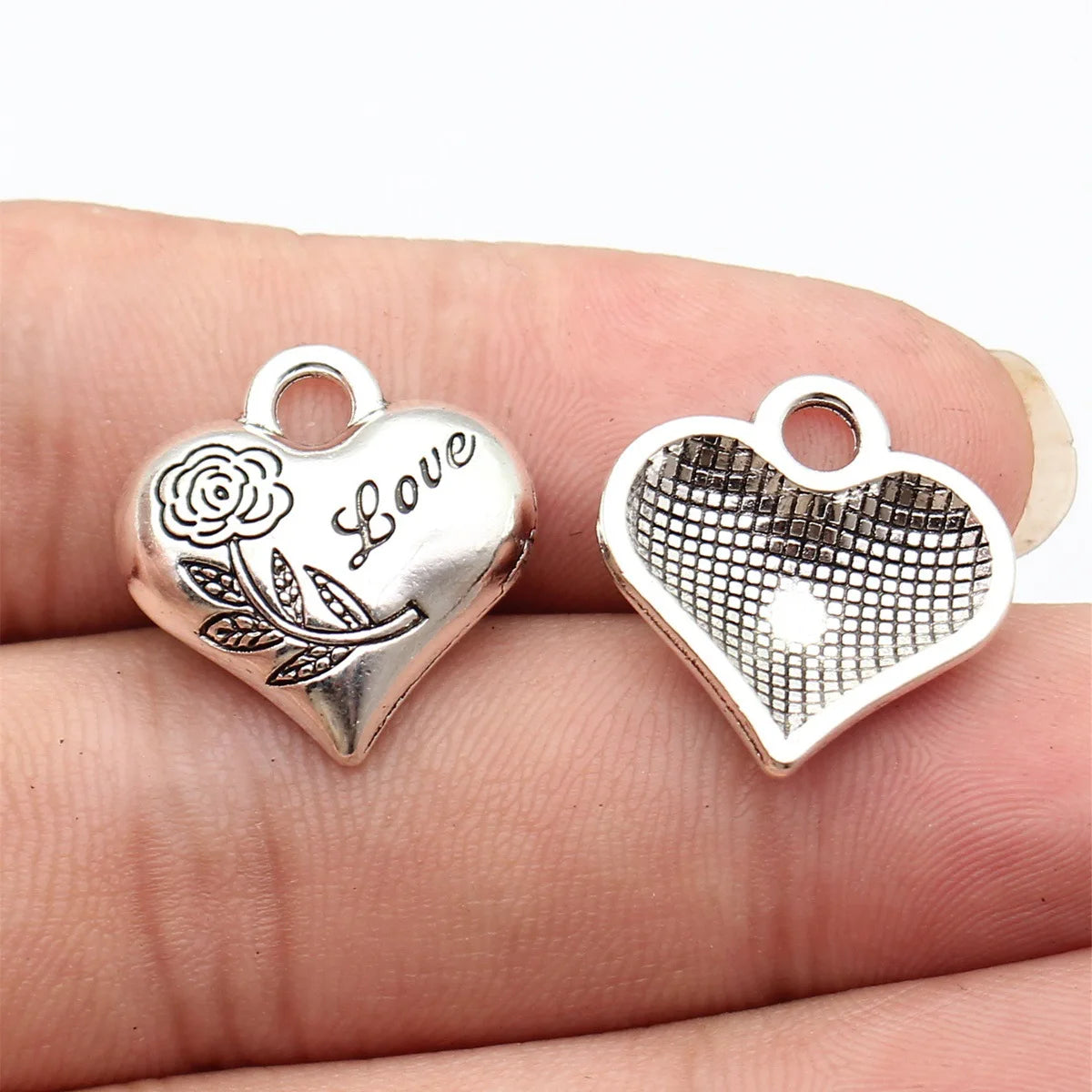 20x20mm 3.2g Antique Silver Zinc Alloy LOVE Rose Heart Charm Pendant for DIY Necklace Jewelry Making