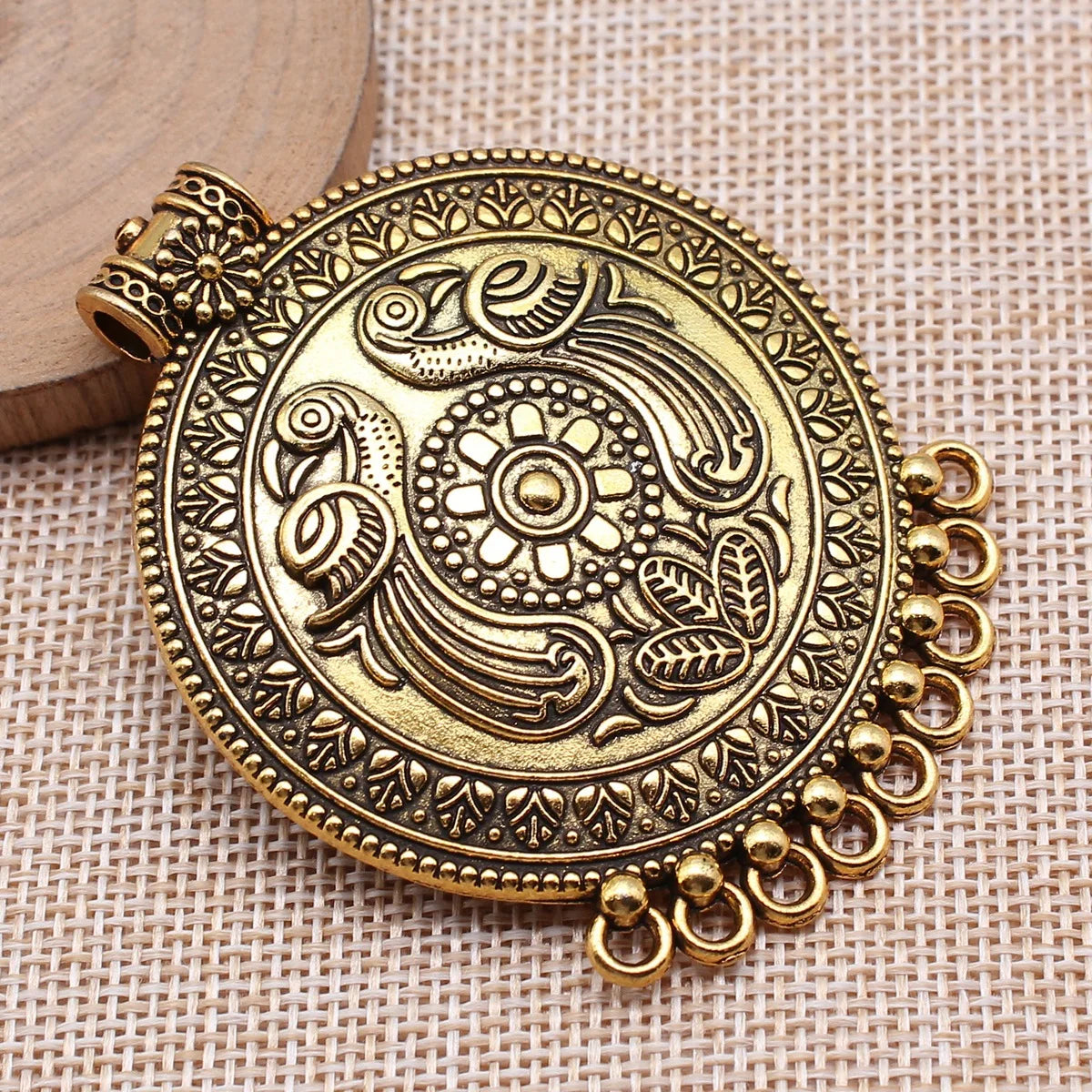 55x69mm 18g Multi Color Zinc Alloy Phoenix Bird Round Disc Charm Pendant for DIY Necklace Making