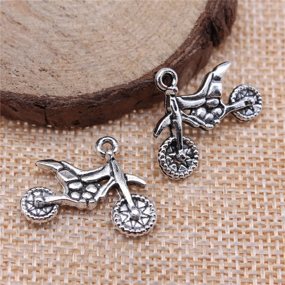 22x17mm 2g Antique Silver Zinc Alloy Motorcycle Charm Pendant for DIY Jewelry Making