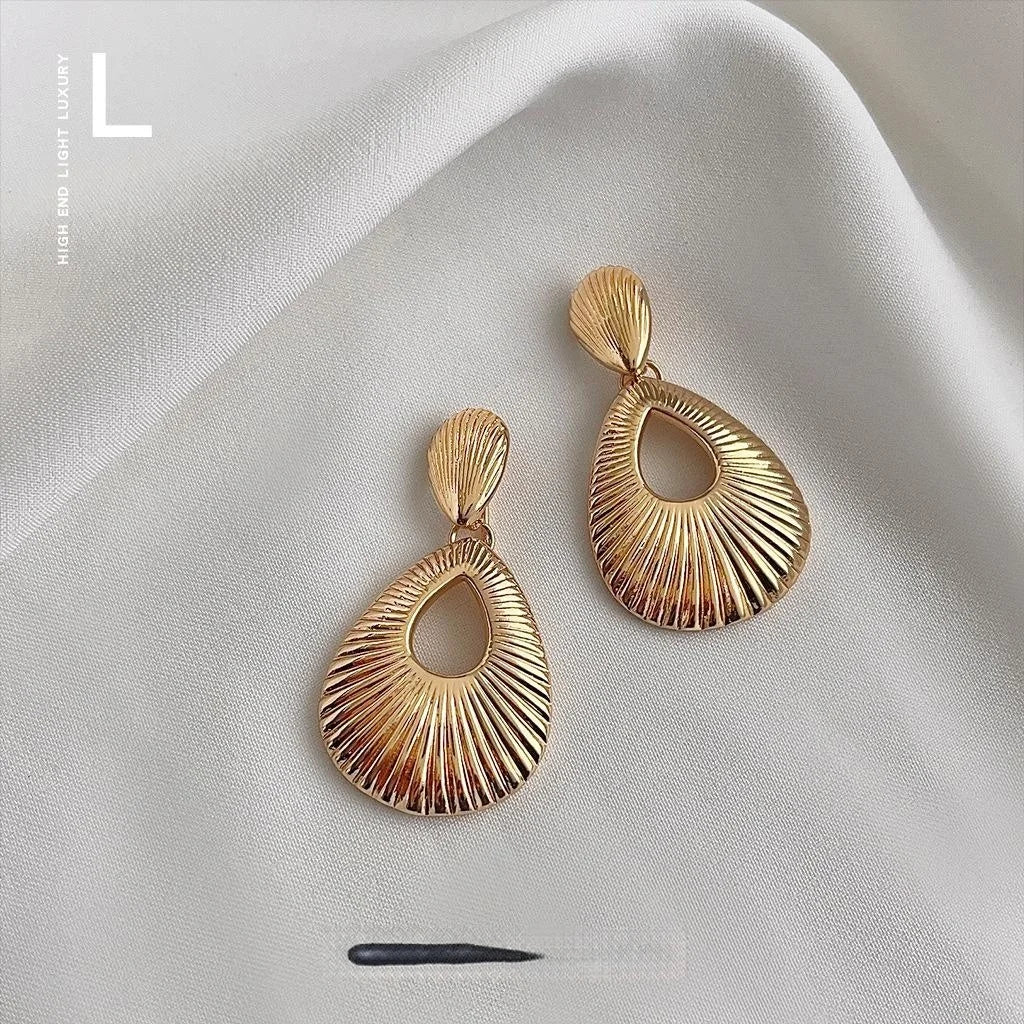 14K Gold Plated Copper Teardrop Drop Earrings Vintage French Court Style Elegant Jewelry