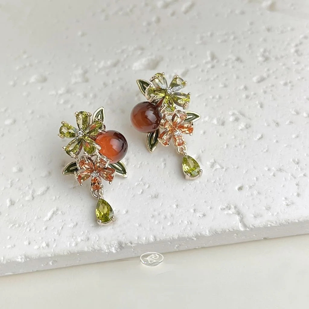 Vintage Floral Persimmon Leaf Drop Earrings With Zircon Resin And Copper Silver-Plated Pins