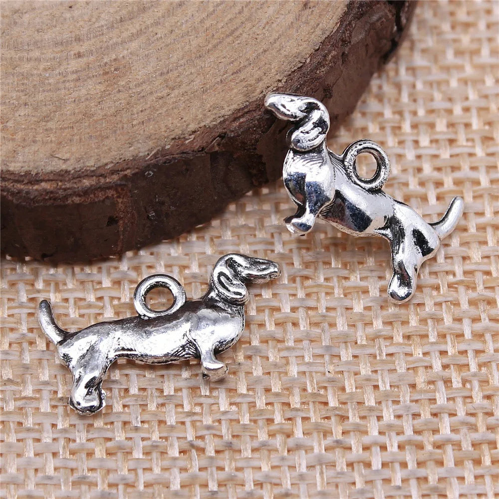 10x18mm 0.8g Antique Silver Zinc Alloy Dog Charm Pendant for DIY Bracelet Necklace Jewelry Making