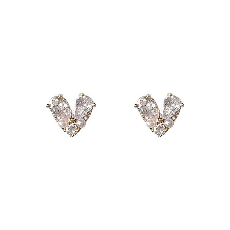 Micro Pave Zircon Heart Stud Earrings For Women Copper Sweet Minimalist Commuter Jewelry