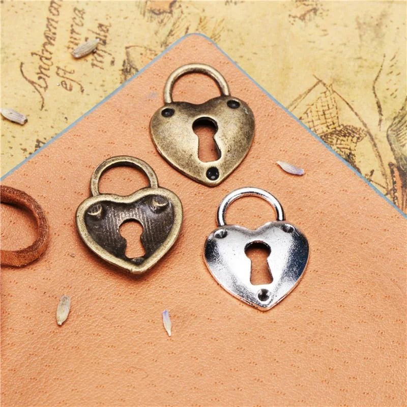 24x18MM Antique Silver Zinc Alloy Heart Lock Charm Pendant for DIY Necklace Bracelet Jewelry Making