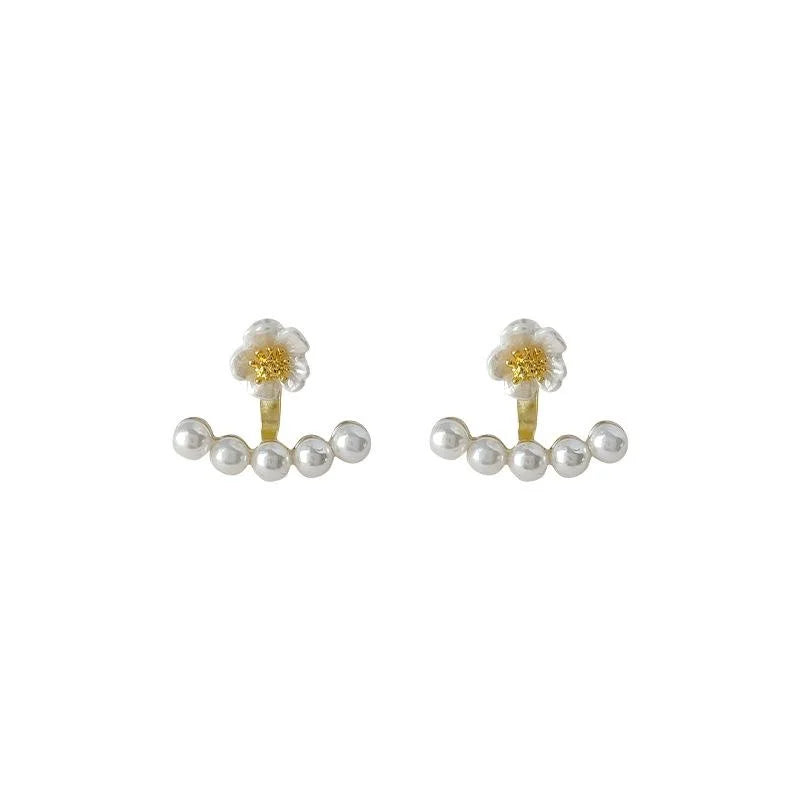 Korean Sweet Flower Pearl Stud Earrings, Silver Plated Copper Minimalist Fashion Jewelry