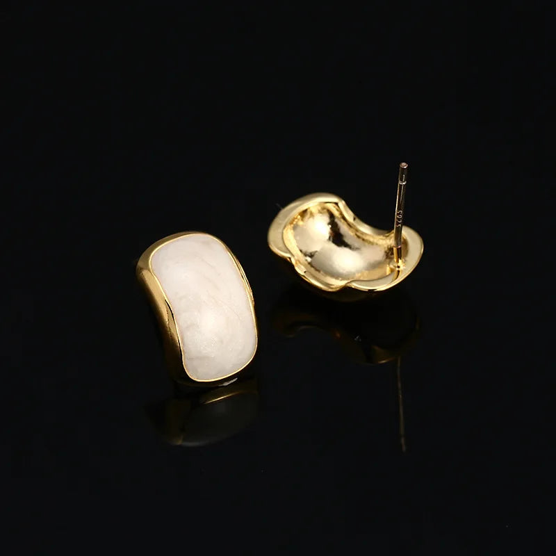 Vintage Gold Alloy Spiral Disc Geometric Enamel Stud & Clip On No Piercing Elegant Women's Earrings
