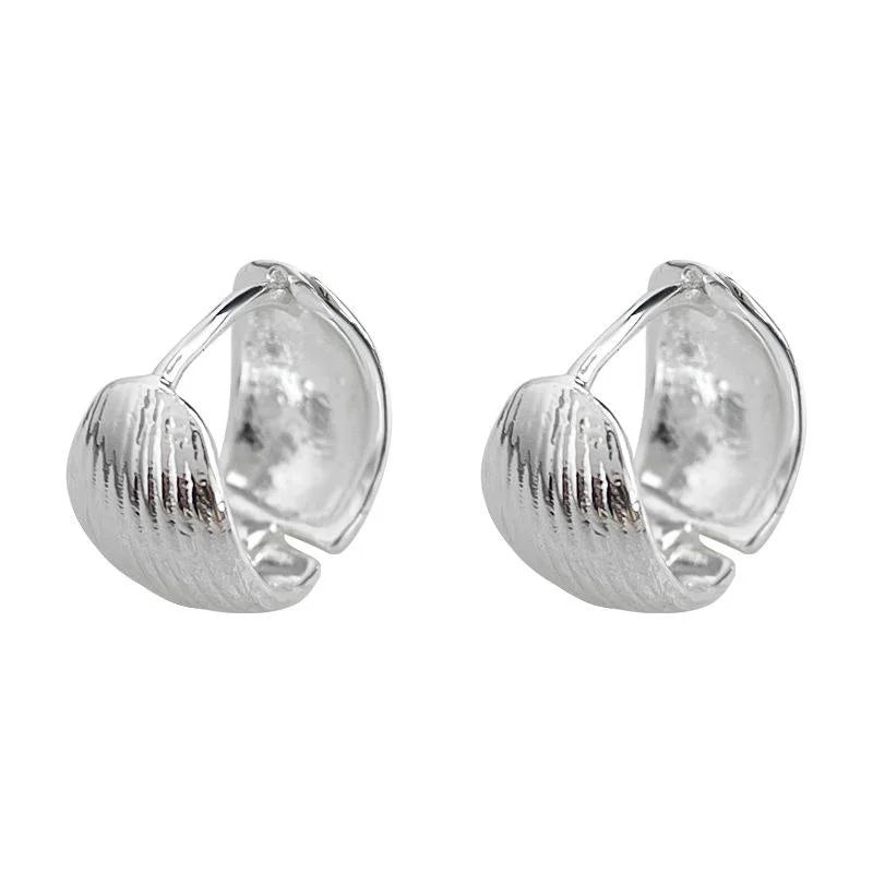 French Style Horizontal Stripe Metal Hoop Earrings Minimalist Geometric Shell Accent Jewelry