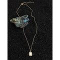 18K Gold Plated Mother Of Pearl Square Geometric Minimalist Clavicle Necklace