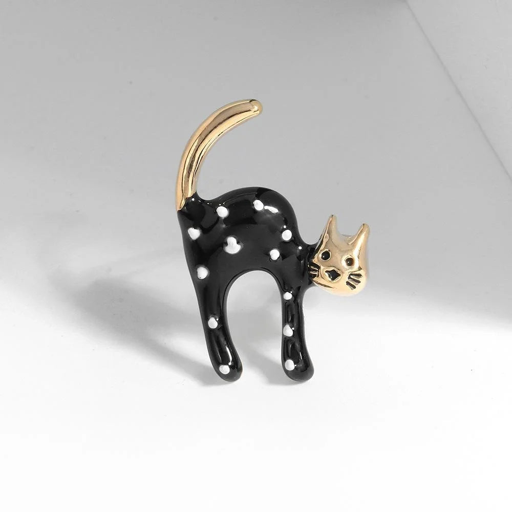Cute Enamel Spotted Cat Brooch In Alloy, Korean Style Animal Lapel Pin For Women Suit Accessory Gift