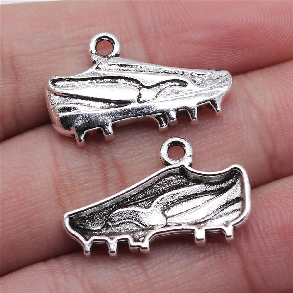 15x25mm 1.7g Multicolor Zinc Alloy Spiked Shoe Charm Pendant for Sports Theme DIY Jewelry Making