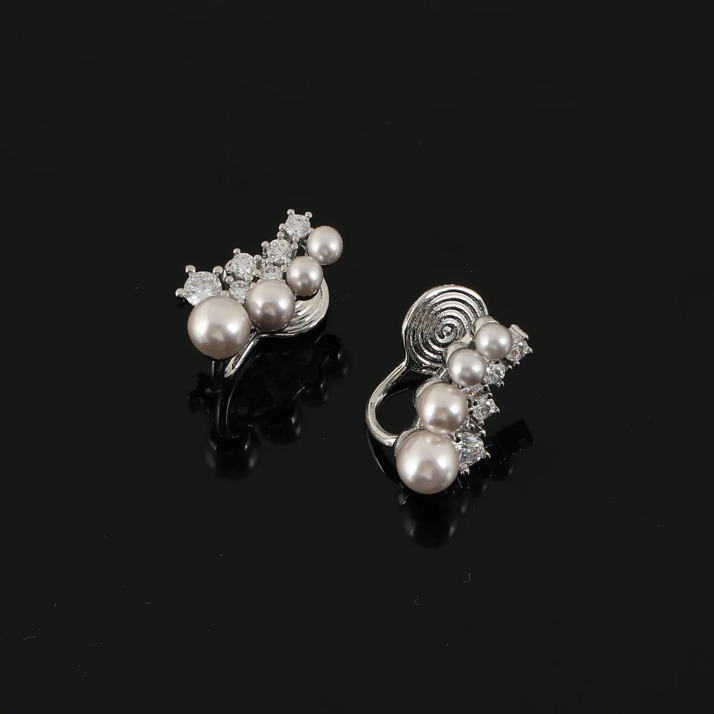 Elegant Luxury Smile Arc Pearl Zircon Alloy Stud & Clip On No Piercing Curved Cluster Earrings