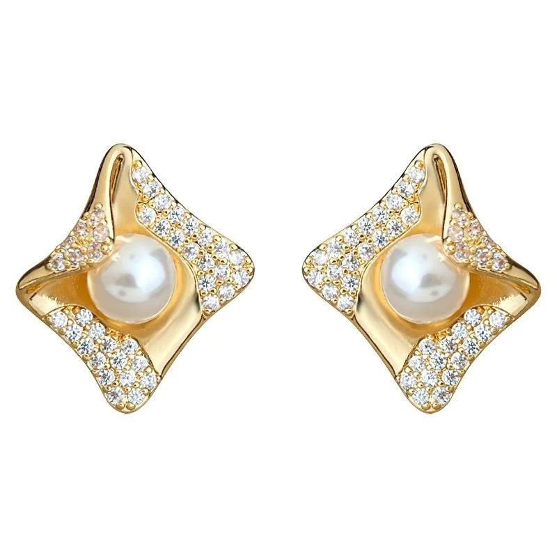 Old Money Geometric Floral Micro Pave Zircon Pearl Copper Stud Earrings