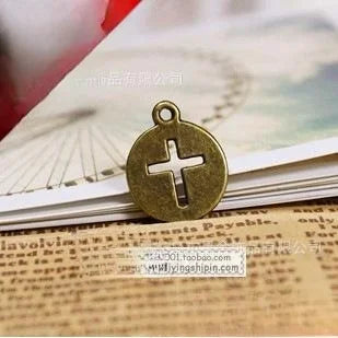 Antique Silver Zinc Alloy Cross Charm Pendant for DIY Necklace Bracelet Jewelry Making — 14mm