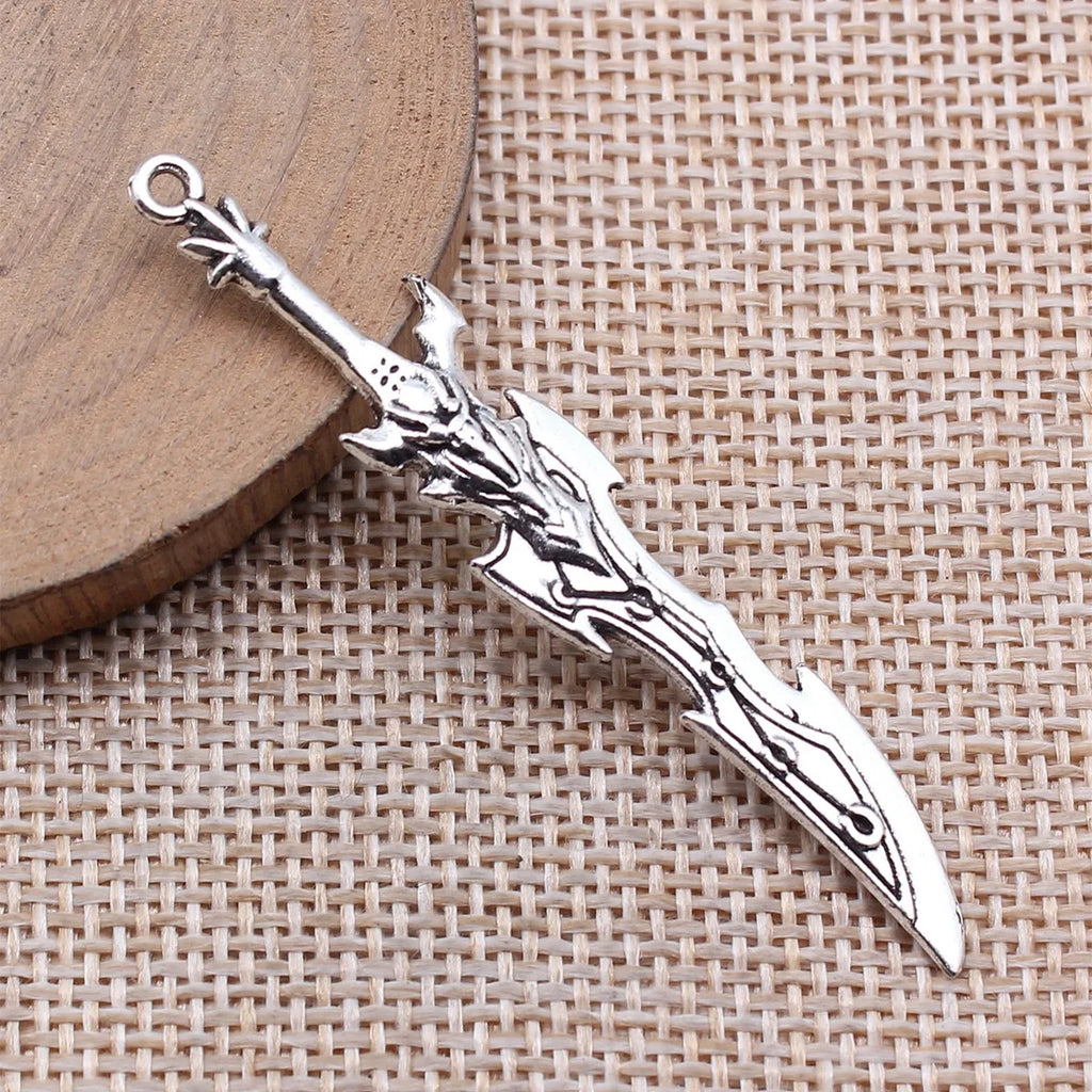59mm 3.1g Antique Silver Zinc Alloy Seven Star Knife Charm Pendant for DIY Cosplay Jewelry Making