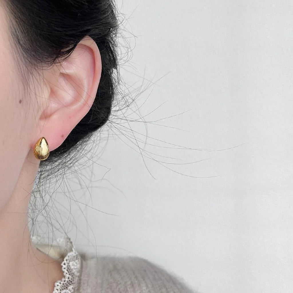 18K Gold Plated Copper Asymmetric Teardrop Drop Earrings For Women Designer Luxe Style