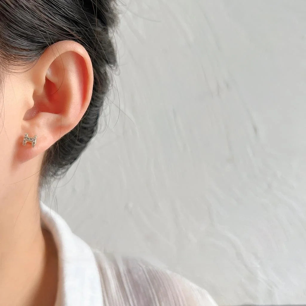 Micro Pave Zircon H Letter Stud Earrings Copper Mini Minimalist Commuter Jewelry