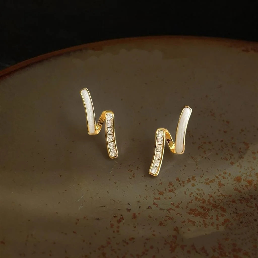 Luxury Micro Pave Zircon Irregular Geometric Enamel Drip Glaze Copper Stud Earrings