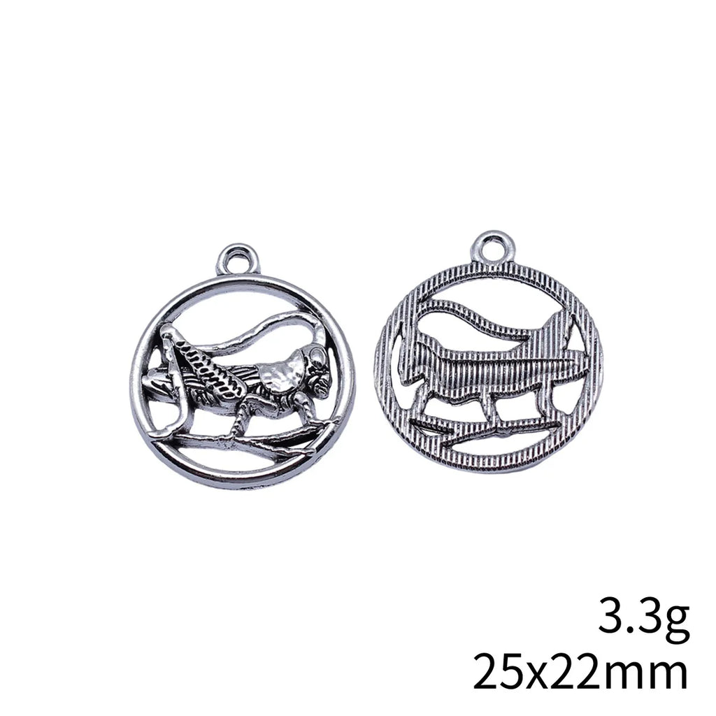 25x22mm 3.3g Antique Silver Zinc Alloy Locust Charm Pendant for DIY Handmade Necklace Bracelet Making