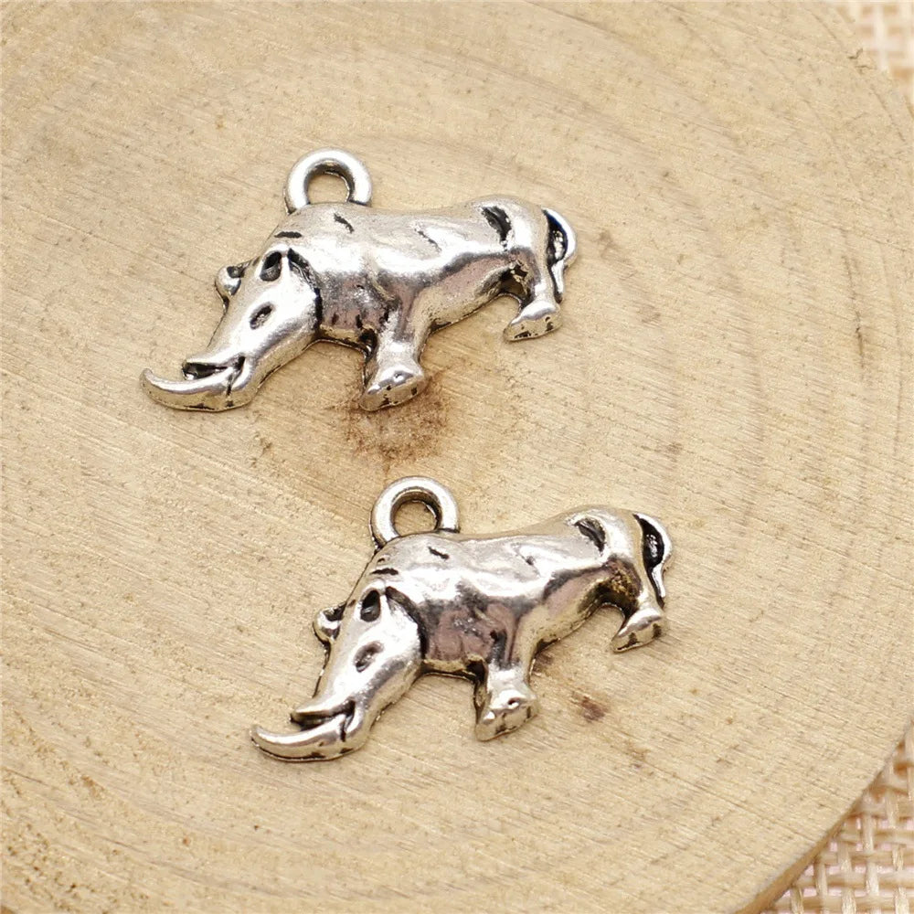 24x14mm 1.6g Antique Silver Zinc Alloy Rhinoceros Charm Pendant for DIY Animal Theme Jewelry Making