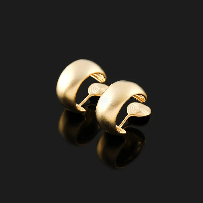 Elegant Matte Gold Alloy C Shaped Hoop Ear Cuffs, Stud & Clip On No Piercing French Commuter Earrings