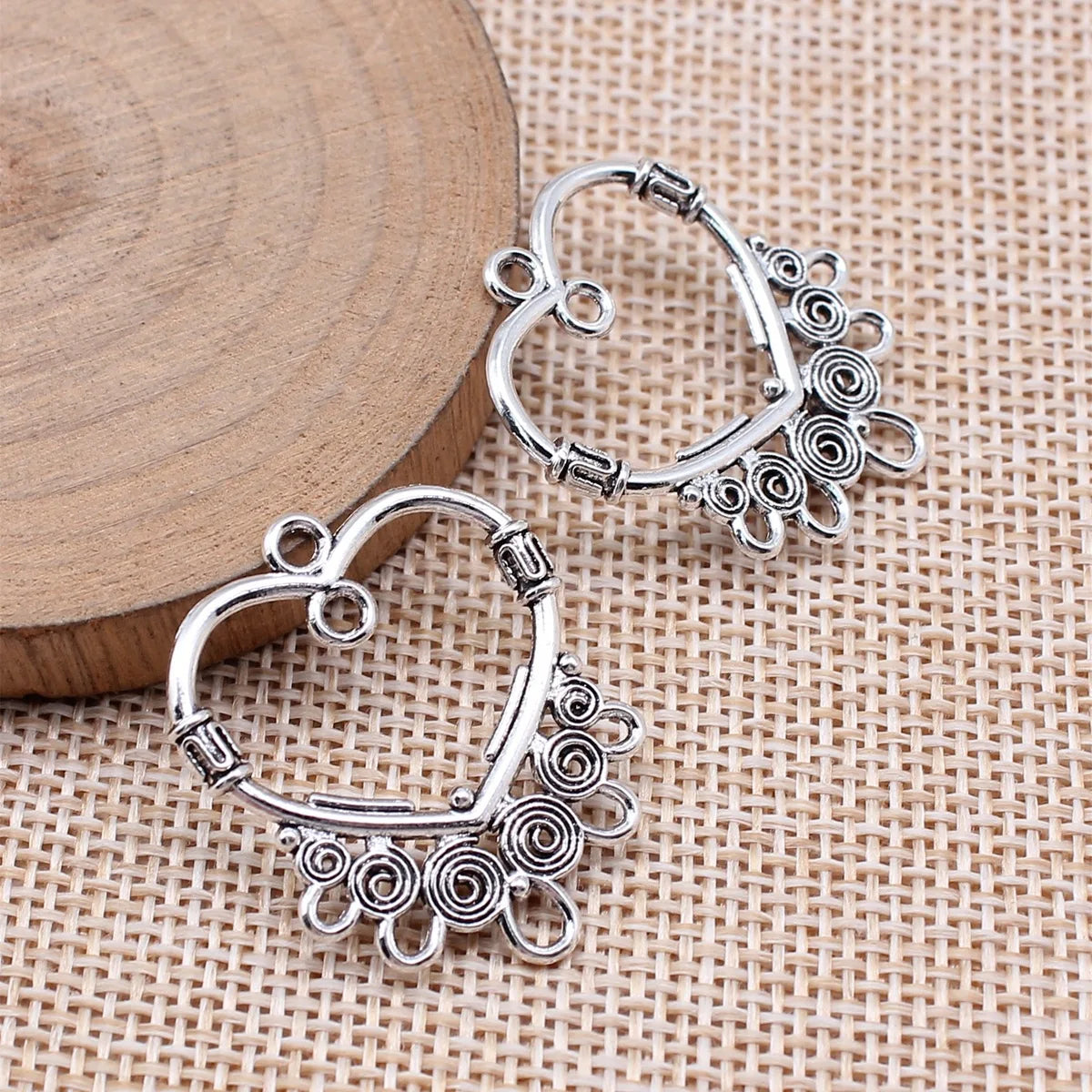 25x30mm 2g Antique Silver Zinc Alloy Heart Earring Connector Charms for DIY Earring Jewelry Making
