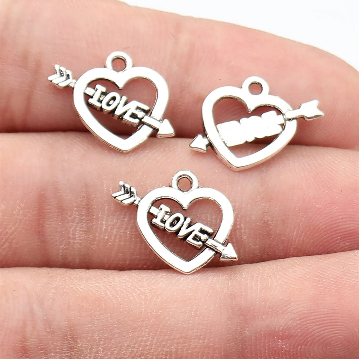 17x14mm 0.73g Antique Silver Zinc Alloy LOVE Arrow Heart Charm Pendant for DIY Bracelet Jewelry Making