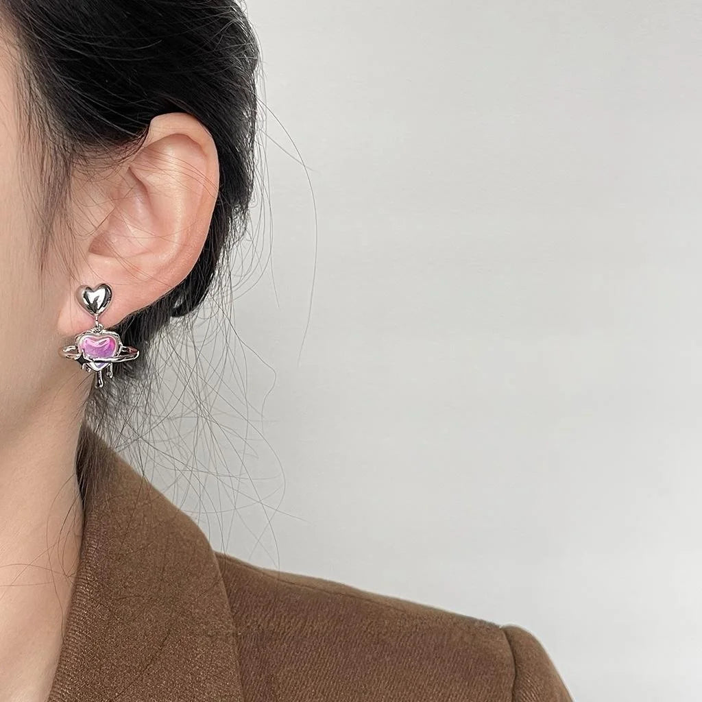 Sweet Cool Copper Liquid Heart Planet Drop Earrings Colorful Niche Fashion Heart Jewelry