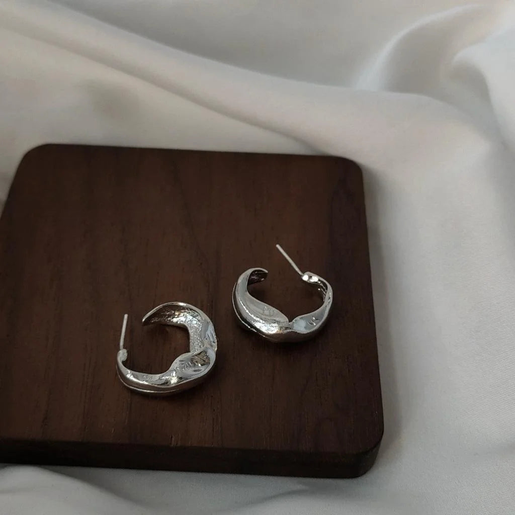 Minimalist Silver Alloy C Shape Small Hoop Earrings For Women Geometric Fashion Jewelry