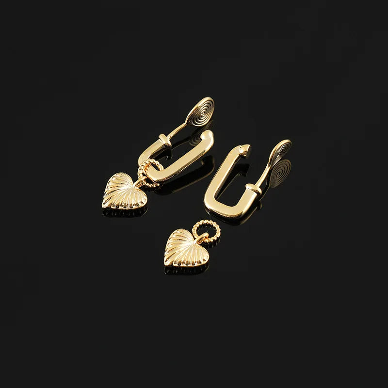 Vintage Gold Alloy U Hoop With Striped Heart Charm Stud & Clip On No Piercing Fashion Earrings