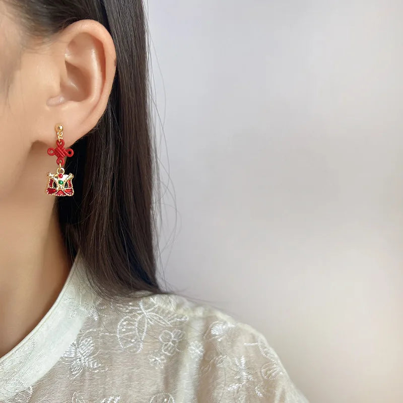 Vintage Chinese Lion Dance Red Knot Alloy Enamel Rhinestone Stud & Clip On No Piercing Drop Earrings