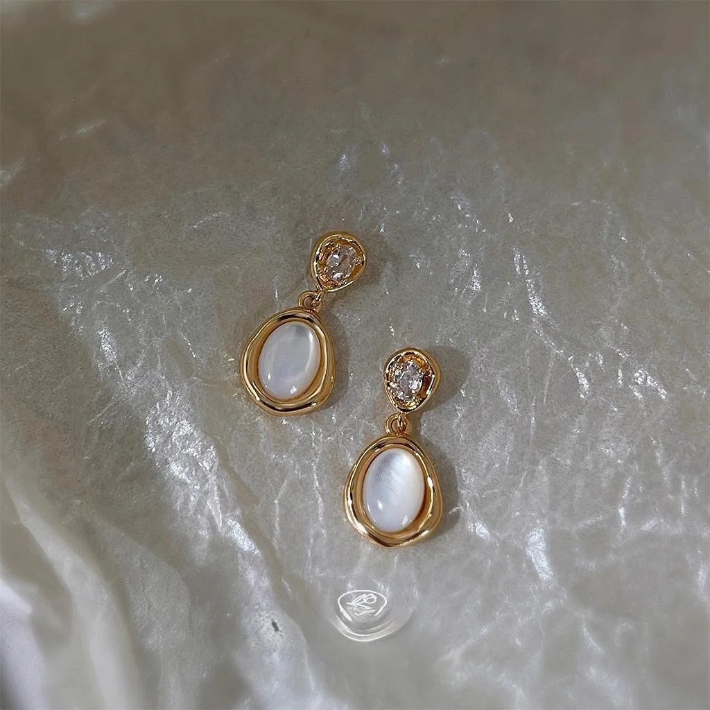 Luxury Teardrop Drop Earrings With Real Shell Zircon Micro Pave Copper Glass For Women