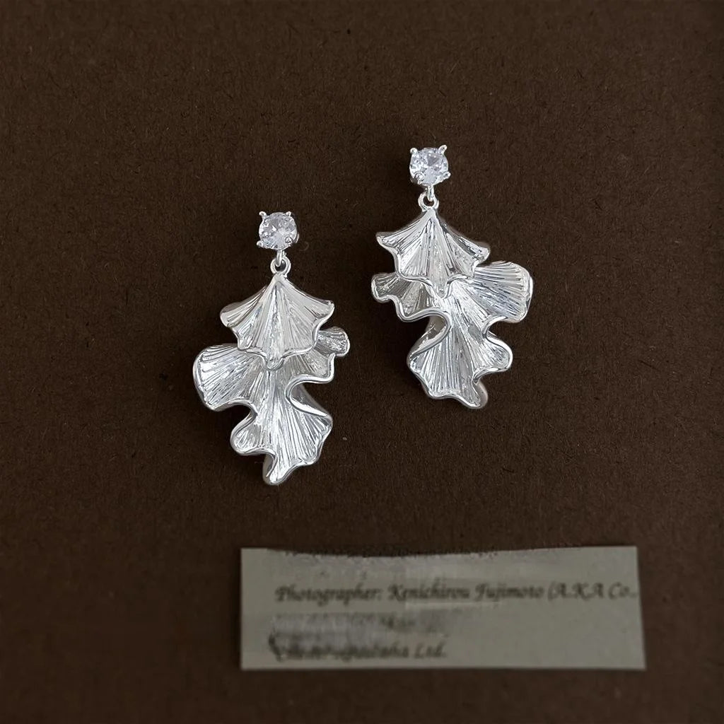 French Elegant Copper Zircon Ginkgo Leaf Pleated Tassel Drop Earrings Luxury Geometric Jewelry