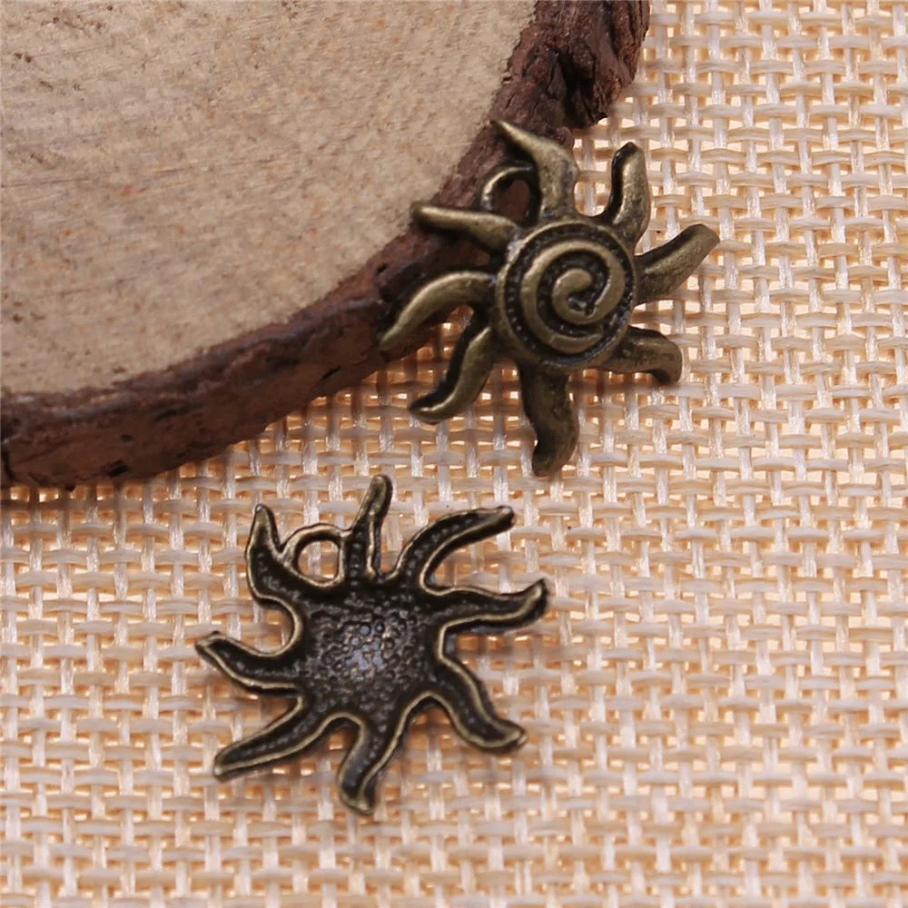 19x17mm 1g Multicolor Zinc Alloy Sun Celestial Charm Pendant for DIY Necklace Bracelet Making