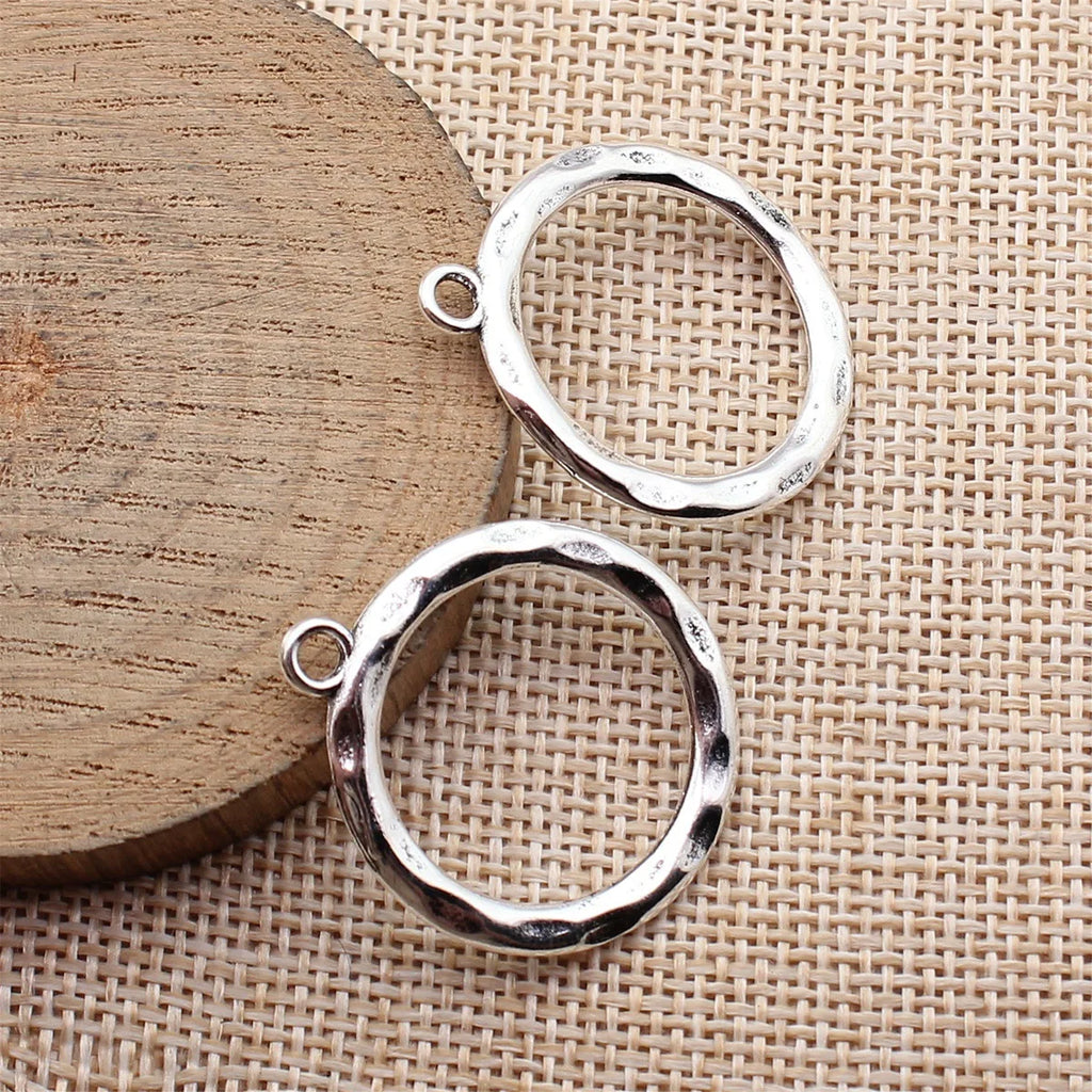 32x28mm 2.7g Antique Silver Zinc Alloy Hammered Round Ring Charm Pendant for DIY Necklace Jewelry