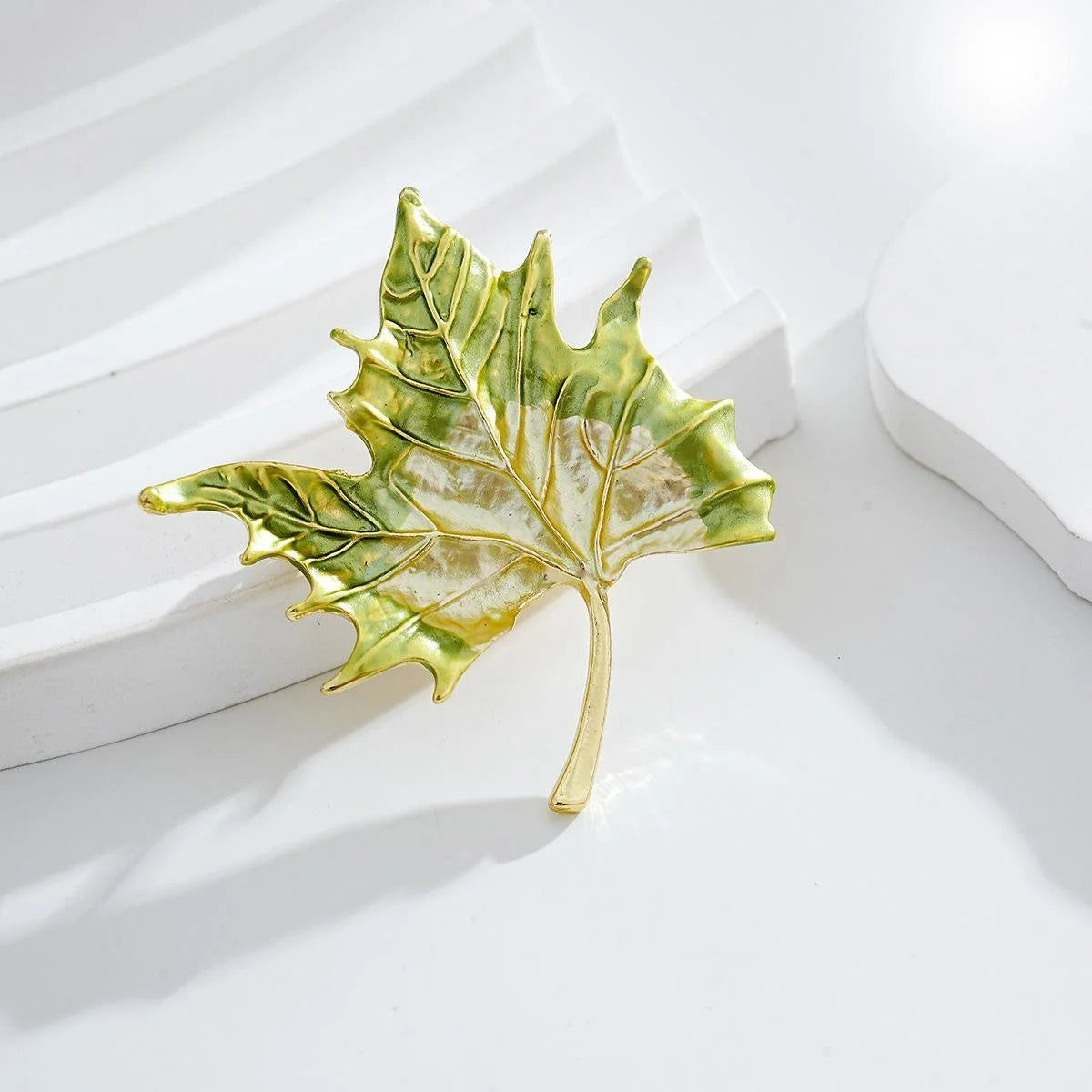 Elegant Green Enamel Maple Leaf Brooch, Gold Tone Autumn Leaf Lapel Pin Corsage Suit Accessory Gift