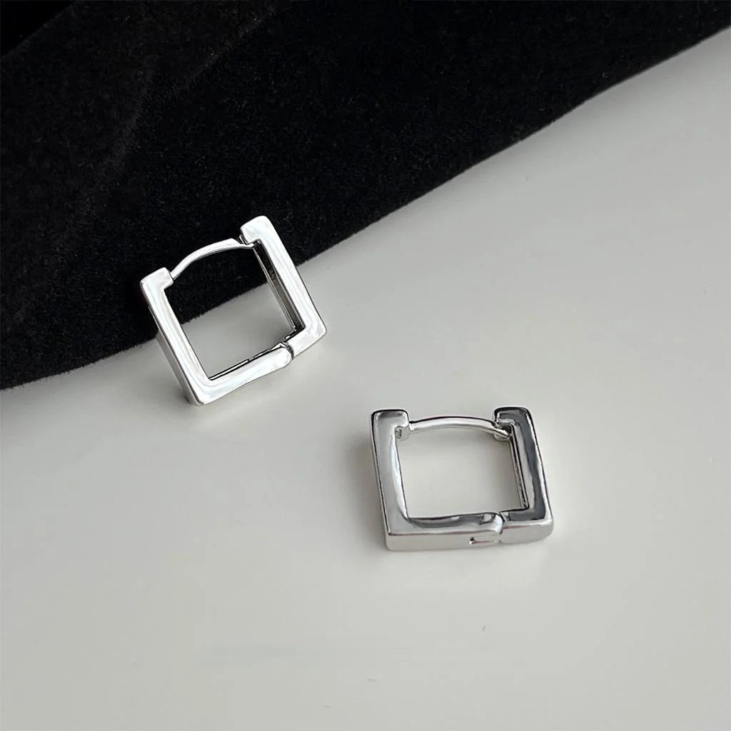 Minimalist Copper Square Geometric Stud Earrings Hollow Line Smooth High-End Commuter Jewelry